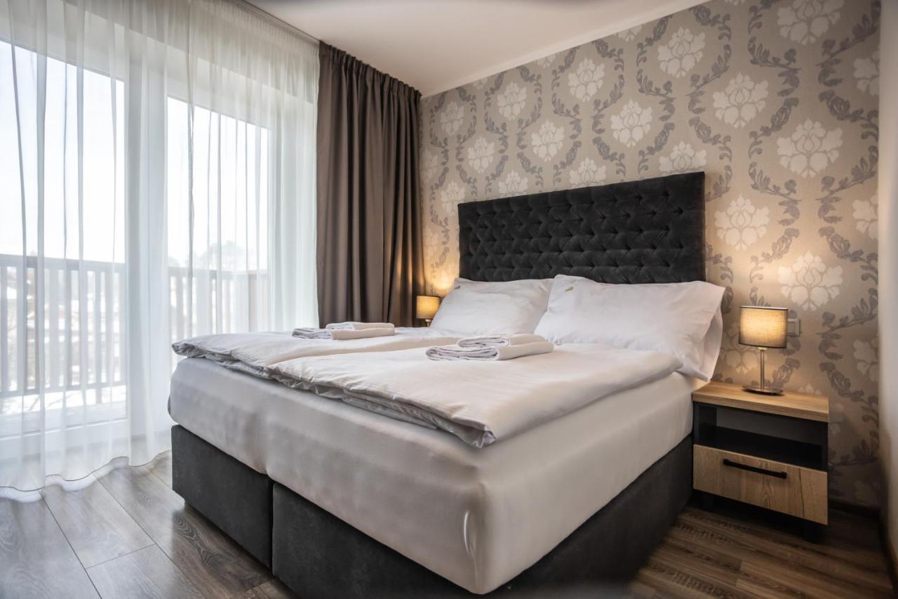 Hotel Demanova Apartments - Dependance Liptovský Mikuláš Exteriör bild