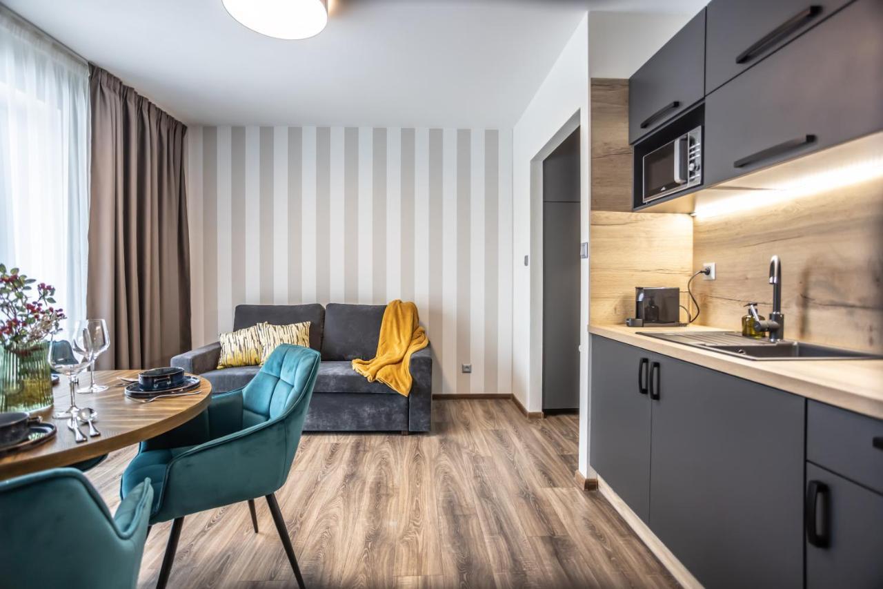 Hotel Demanova Apartments - Dependance Liptovský Mikuláš Exteriör bild