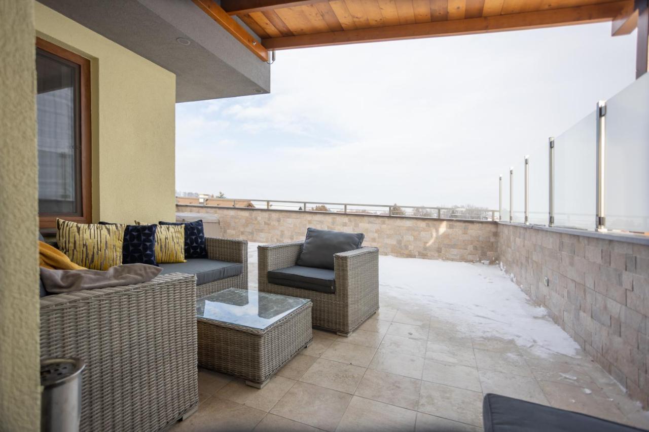 Hotel Demanova Apartments - Dependance Liptovský Mikuláš Exteriör bild